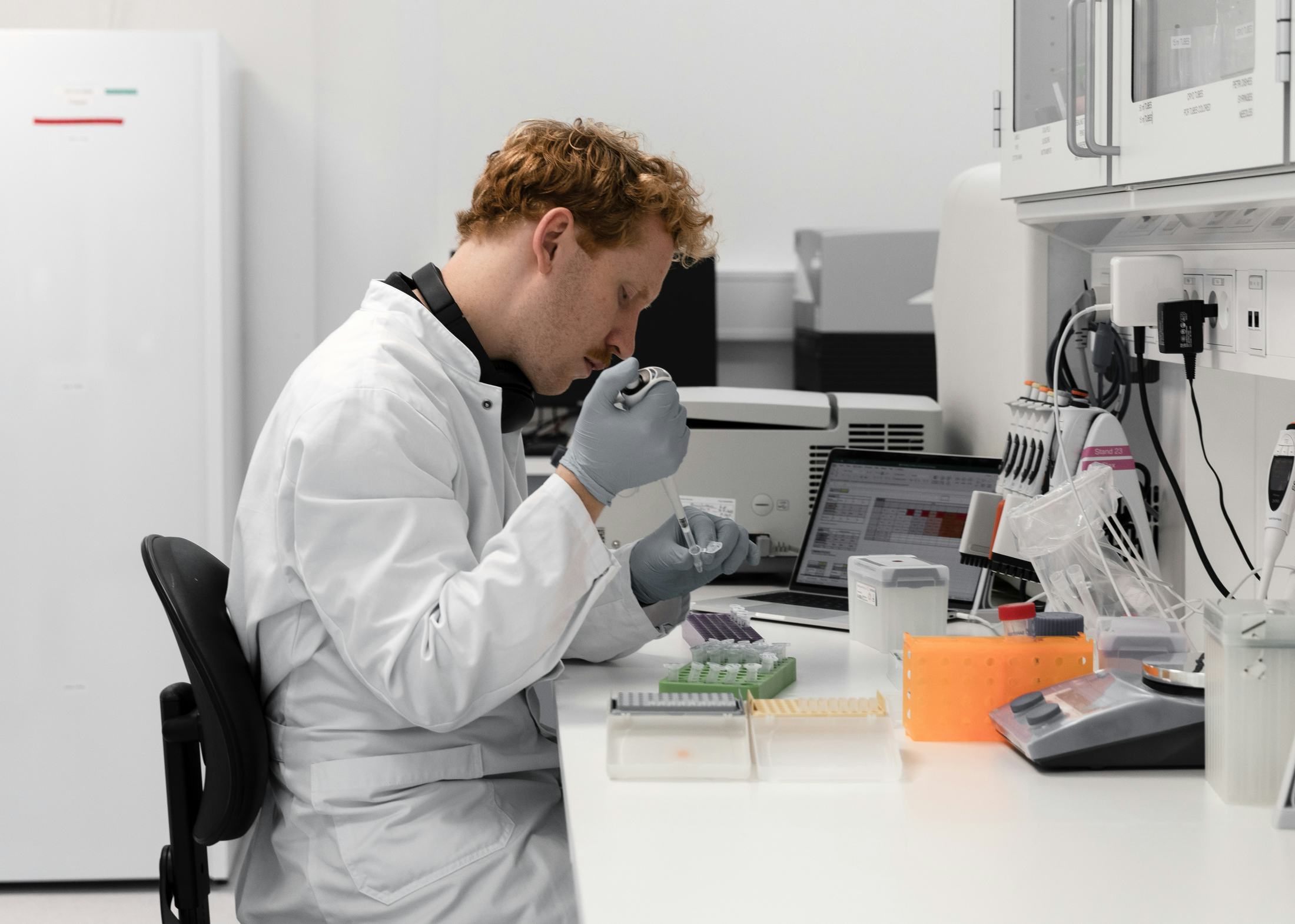 Evaxers working in laboratory